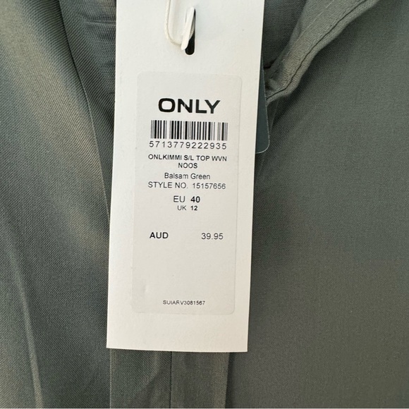 NWT ONLY drop tail sleeveless blouse green gray 40 medium with lace - Picture 4 of 9